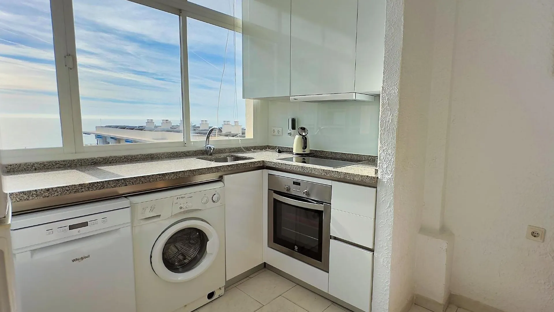 Skol 639. Estupendo Apartamento En Alquiler Vacacional Marbella Apartment