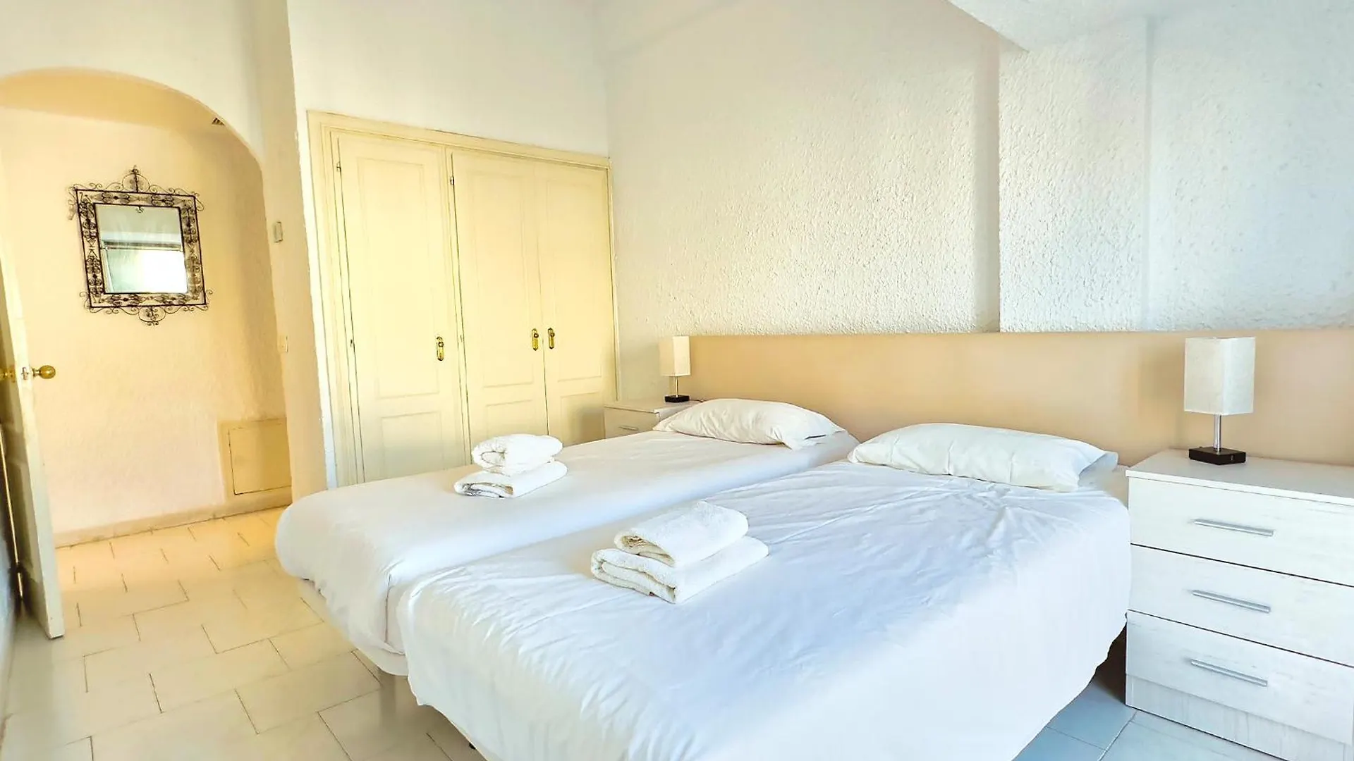 Apartment Skol 639. Estupendo Apartamento En Alquiler Vacacional Marbella