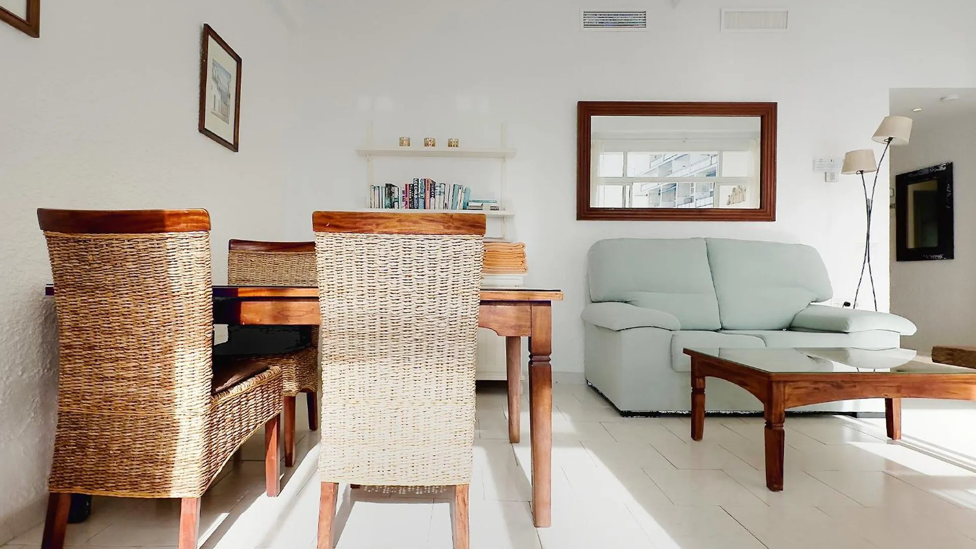 Апартаменты Skol 639. Estupendo Apartamento En Alquiler Vacacional Марбелья